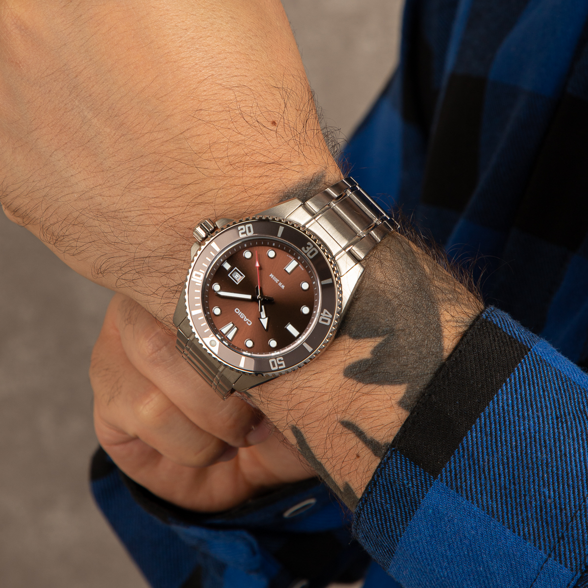 Relógio Casio Duro Masculino Preto e Marrom
