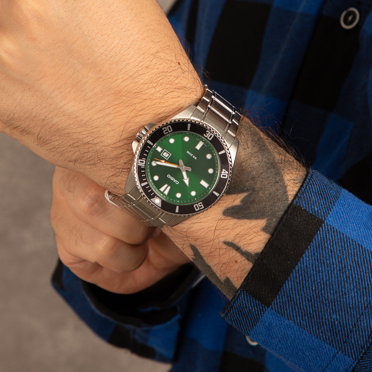 Relógio Casio Duro Masculino Verde e Preto